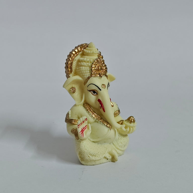Lord Ganesha | Car Dashboard Ganesha Idol (5 color) | 5 x 3 x 9 cms (L x B x H) | Table Decor | Ganesha Idol for car | Car Decor Figurine