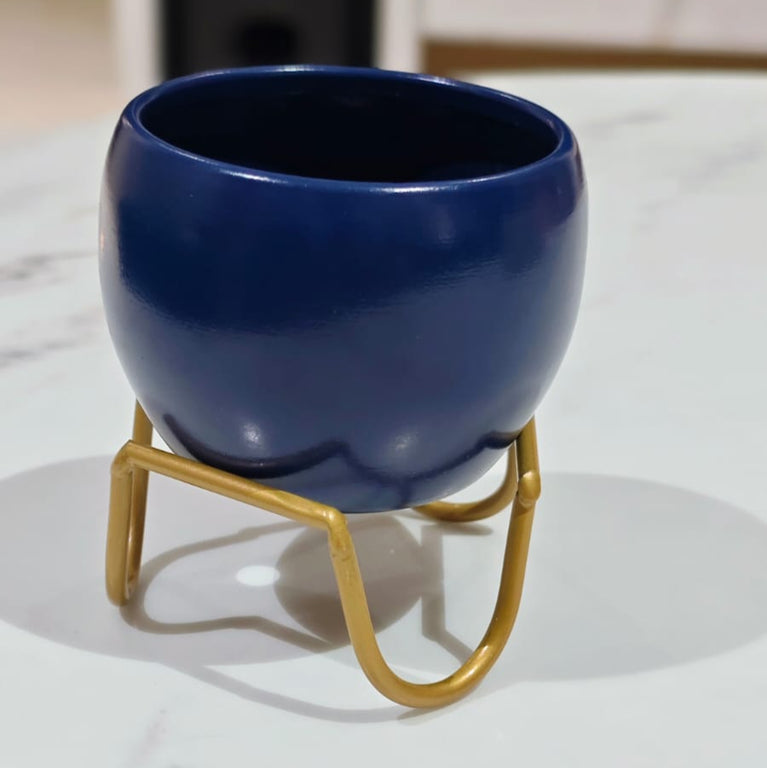 Apple Miniature Metal Planter | Matt Finish | 3.5″ Elegant Triangular Stand | Planter | Gifting