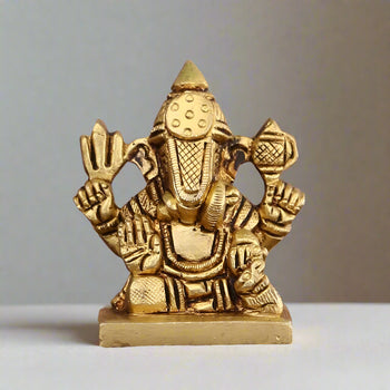 Beautiful Dagdusheth Halwai Ganesh Idol | Table Decor | Brass Bloom | God Idol | Metal Handicraft