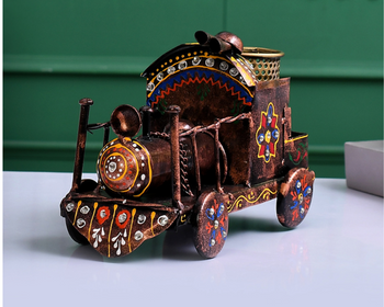 Engine Pen Stand Antique | Table Decor