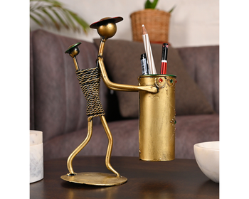 Lady Baby Pen Stand | Table Decor