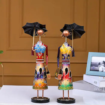 Umbrella Dolls | Table Decor